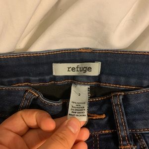 Super cute refuge pants (PAINT STAIN!)
